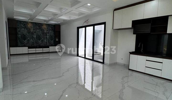 Rumah Mewah Siap Huni Di Icon Cosmo Bsd Rumah Bagus di The Icon BSD City Cluster Cosmo, Jl. Eastern Boulevard, Sampora, Cisauk, Tangerang, Banten, Indonesia, 15345, BSD 2