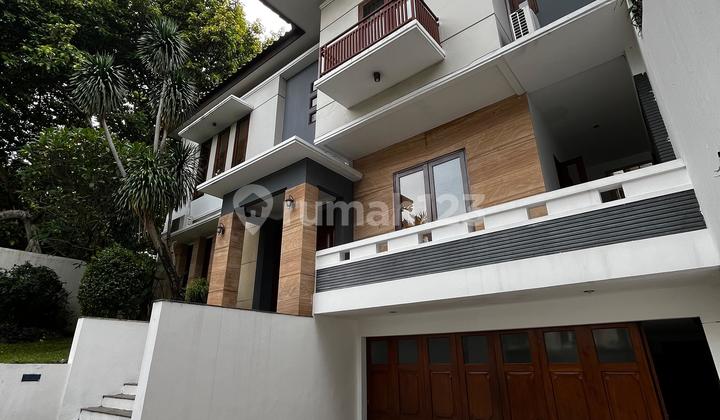 Disewakan Rumah Siap Huni di Pondok Indah dengan Lokasi Strategis