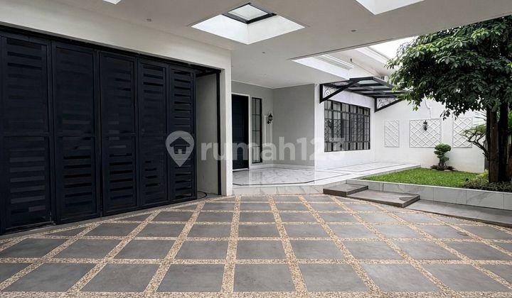 Di Jual Rumah Baru Sangat Mewah Siap Huni 2