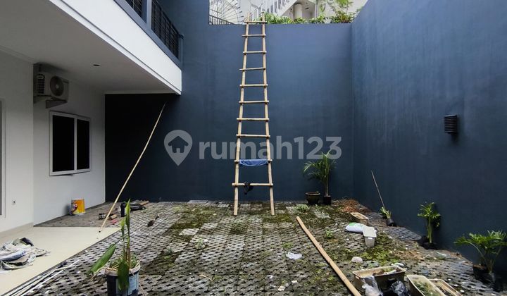 For Rent: 2-Story House Ready to Occupy in Kelapa Dua, West Jakarta 2