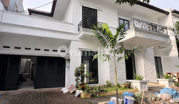 Disewakan Rumah Mewah Baru Renov Siap Huni Disewakan Rumah Mewah Baru Renov Siap Huni