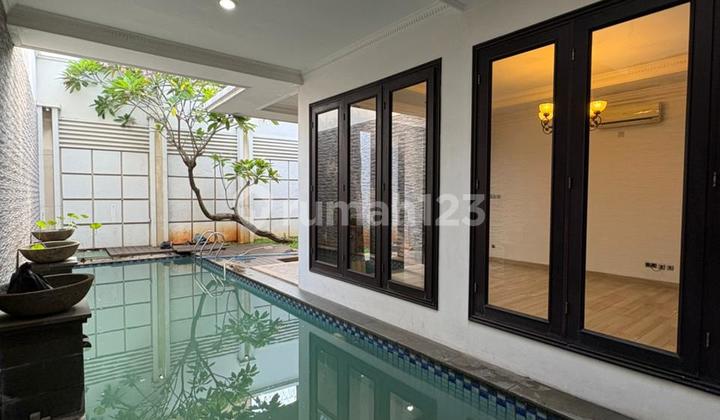 Disewakan Rumah Siap Huni Bebas Banjir di Kemang 2