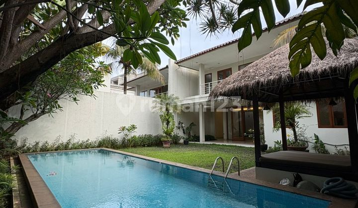 For Rent 2-Story House Ready to Occupy in Kemang 1