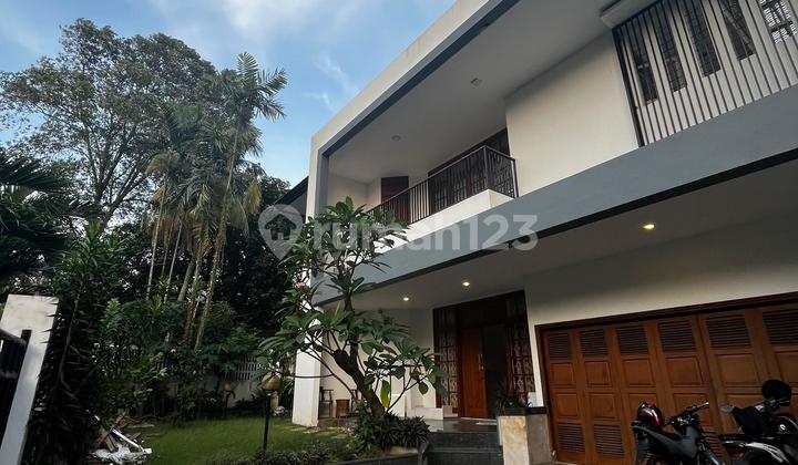 Disewakan Rumah 2 Lantai Fully Furnished Di Pondok Indah 2
