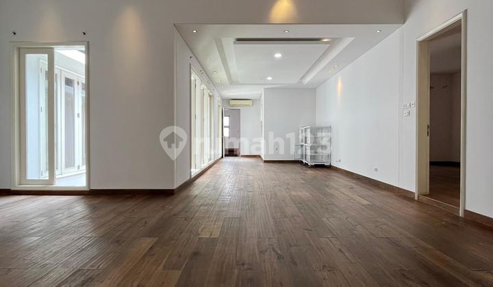 Dijual Rumah Mewah 2 Lantai SHM Siap Huni 2