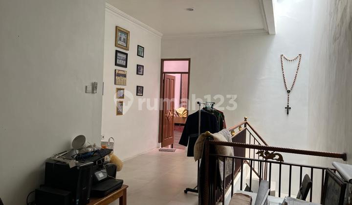 Rumah Semi Furnished Jatisampurna, Bekasi Bagus 2