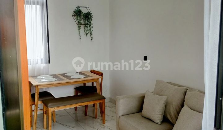 Rumah Gaya Tropis di Solo Utara 5 Menit ke Solo 2