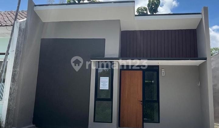 Minimalist House Area Established in Solo