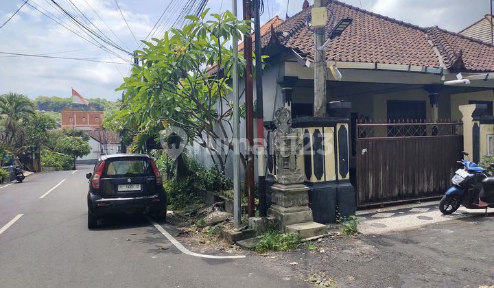 House for Sale in Nuansa Kori Utama, Comfortable and Safe Environment.