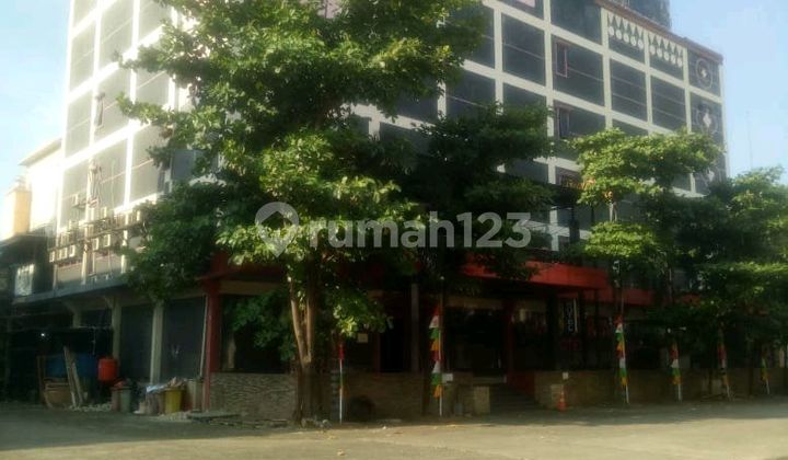 Dijual Hotel 5 Lantai masih beroperasi
