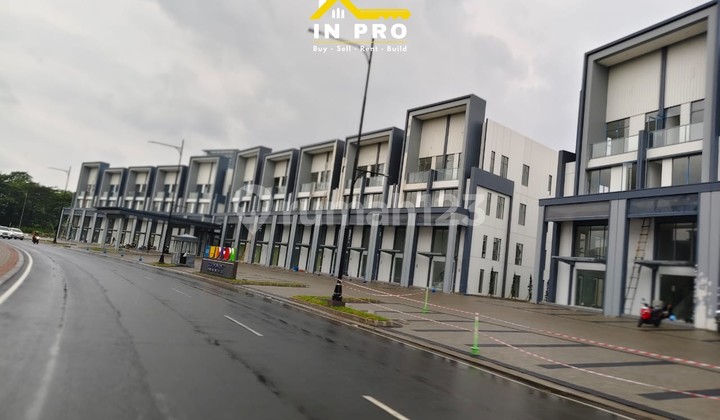 Studio Loft Hudson Collaborates with Manhattan District Area 2