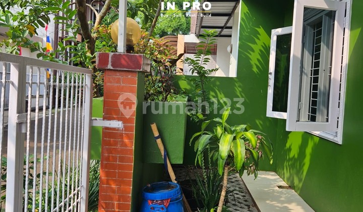 Ready-to-Occupy House, Strategic Location in Ksu Kalimulya, Depok 2