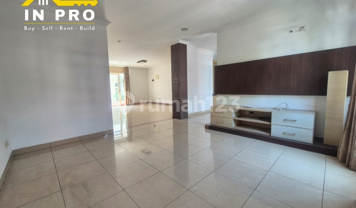 Sewa Rumah 3 Lantai Di Bgm Pik 1 Semi Furnished 2