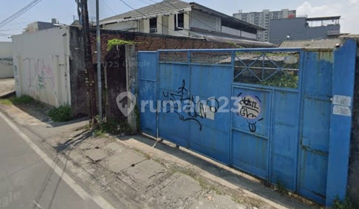 West Jakarta Cheap Warehouse, Suitable for Business & Investment West Jakarta Cheap Warehouse, Suitable for Business & Investment