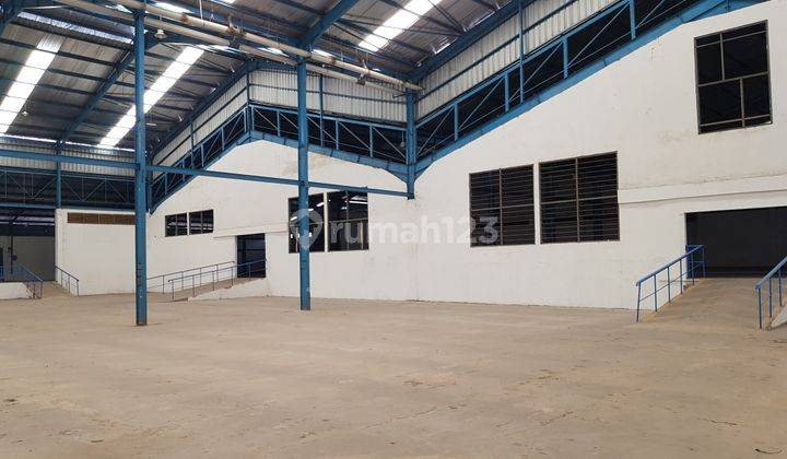 Gudang 2000 m2 SHM Bagus Cawang, Jakarta Timur 1