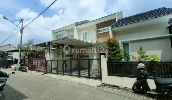 RUMAH TAKE OVER DP 260 JT NEGO DI CLUSTER NYAMAN SARIWANGI BANDUNG BARAT AKSES KE TOL PASTEUR, KAMPUS MARANATHA DAN SARIJADI 1