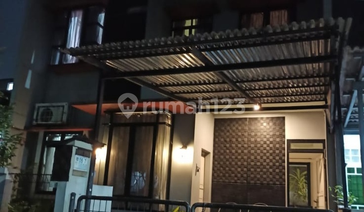 Rumah Griya Loka Bsd Tangerang Selatan 1