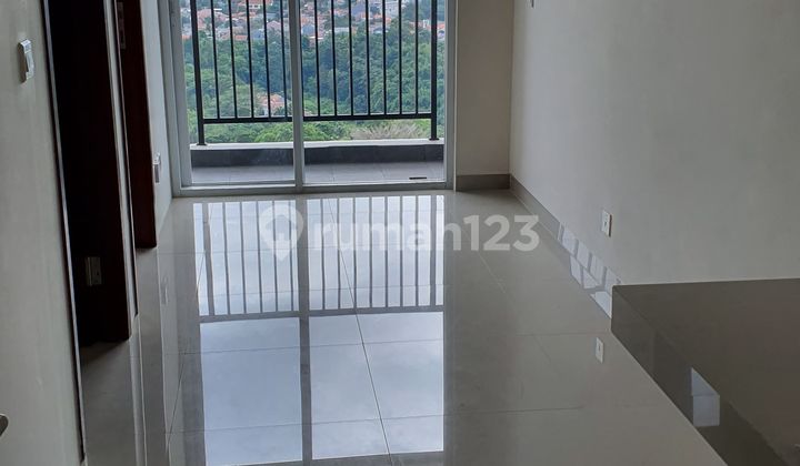 Parkland Avenue Apartment Serpong Tangerang