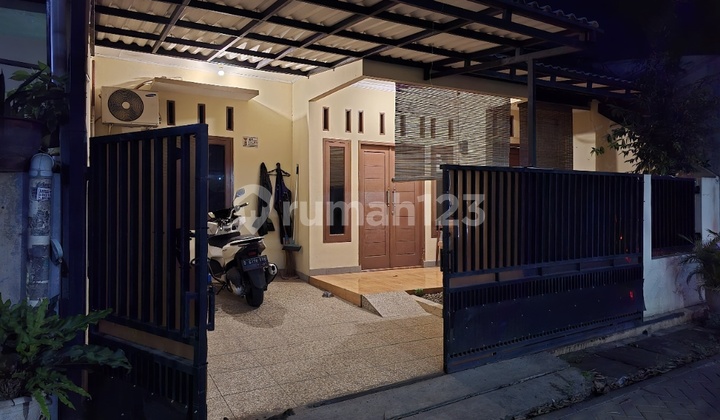 Rumah Di Ciledug Tangerang (taman Asri) 1