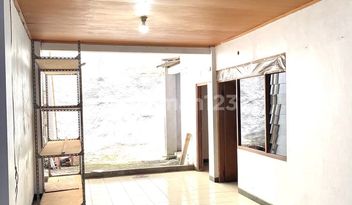 SHM Ruko Strategically Located in Ngampilan, Yogyakarta City 2