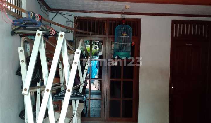 Rumah Tua Menteng Dalam Tebet Cocok untuk Investasi Kosan