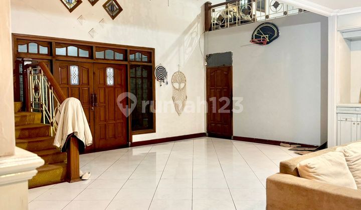 16 Bedroom Boarding House SHM 520 M2 Waru Sidoarjo