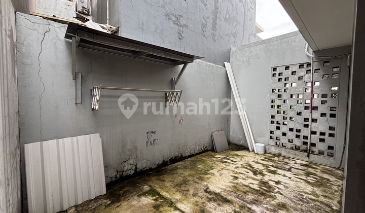 Disewakan Rumah Full Furnished di Cluster Lavesh Harapan Indah Bekasi Barat Jawa Barat 2