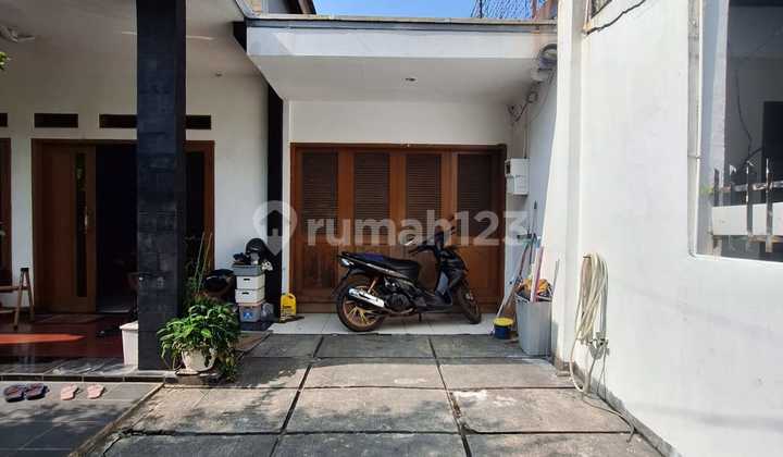 For Sale 2-Story House In Cempaka Putih Central Jakarta Lister Hani 036