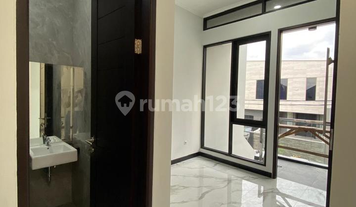Dijual Rumah Baru Bagus Siap Huni 4 Kamar Tidur Sunter 2
