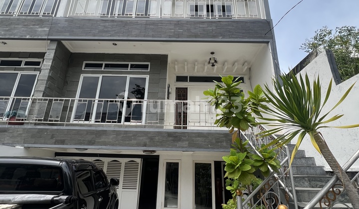 Harga Miring Rumah Ancol Luas 4 Kamar Tidur Lingkungan Nyaman 2