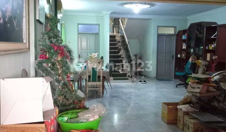 Harga Dibawah Njop Dijual Rumah Pulo Nangka 6 Kamar Tidur