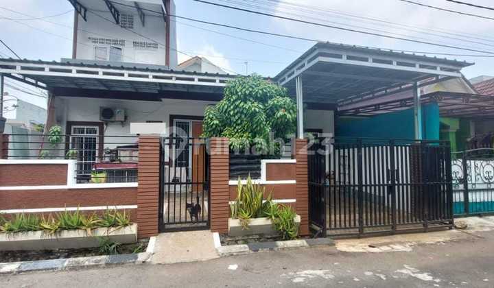 Rumah Hoek Taman Royal 3 Strategis 