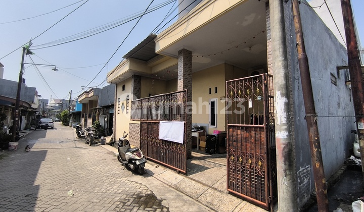 Luxurious House in Poris Indah Corner Position 2