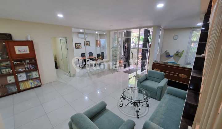 Office Space Siap Pakai Lokasi Strategis di Graha Famili, Dukuh Pakis, Surabaya Office Space Siap Pakai Lokasi Strategis di Graha Famili, Dukuh Pakis, Surabaya