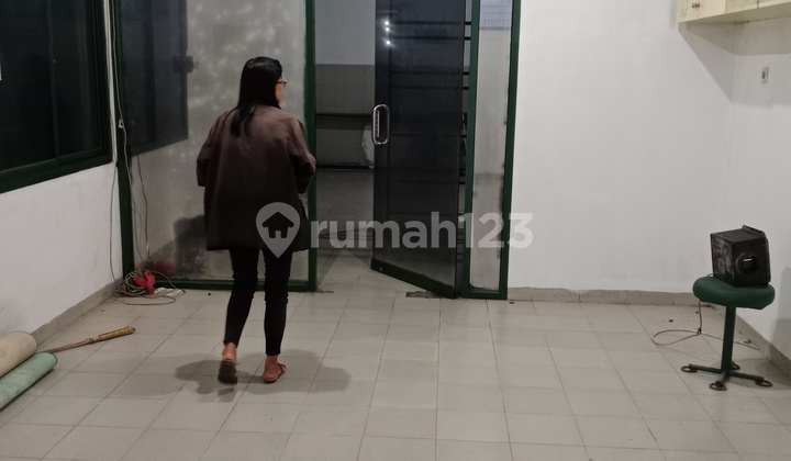 Disewakan Rumah Gubeng Kertajaya Disewakan Rumah Gubeng Kertajaya