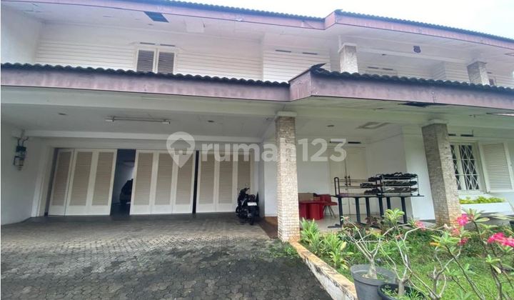 Luxurious House with 1022M2 Area, SHM, West Caringin Street, Cilandak, South Jakarta