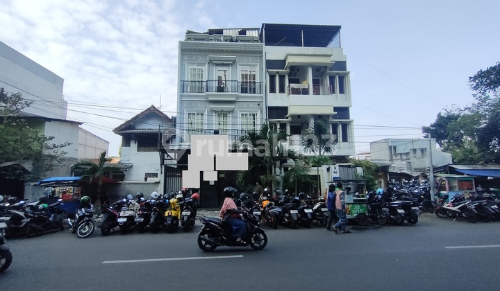 Ruko/Rumah Komersil 3 Lantai, Komplek Apron, Kemayoran, Jakpus