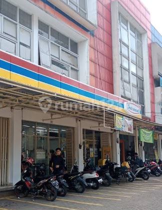 Ruko 3 Lantai Lt 68 M2 Lb 200 M2,Jl. Raya Bogor No.km 48,Cibinong