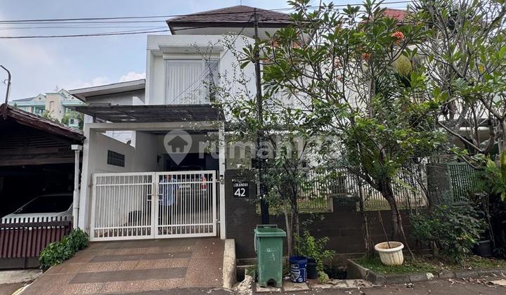 Turun Harga! Rumah 237 M2 di Jl Loka Indah, Kalibata, Pancoran