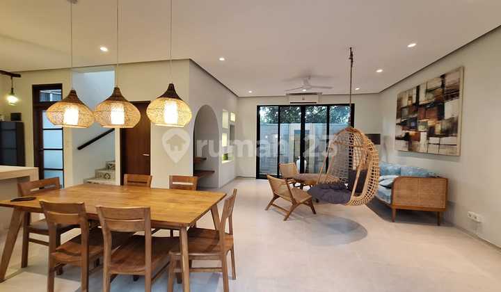 Freehold Or Yearly Rent Villa 3 Br In Seminyak