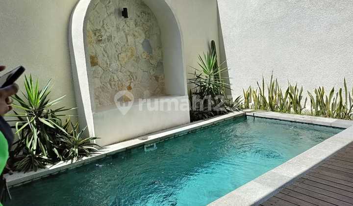 Freehold Villa 3 Br In Kerobokan Tugal Cupek Freehold Villa 3 Br In Kerobokan Tugal Cupek