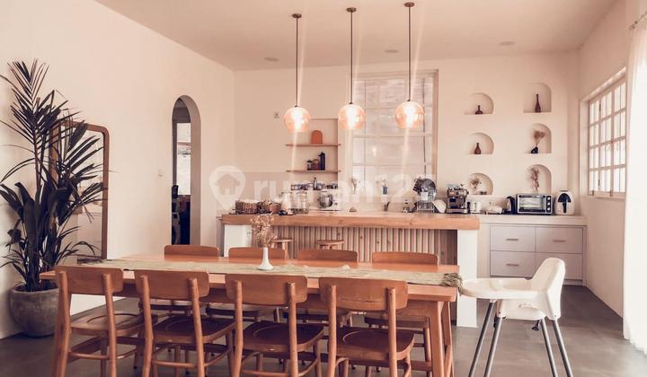 Mediteranian Villa 5 Br In Ketewel Near Beach