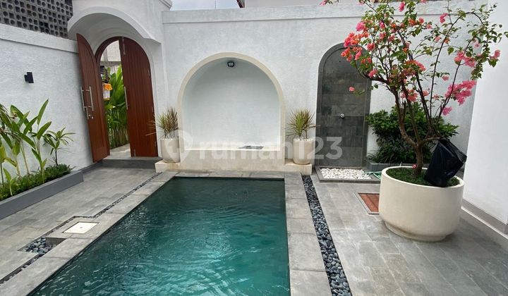 Yearly Rent 2 Br New Villa In Canggu Padang Linjong