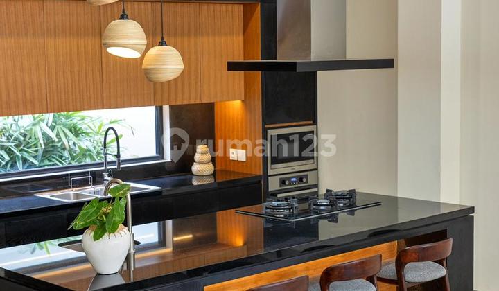 Yearly Rent & Leasehold 3 Bedroom New Villa In Ungasan With Ocean View