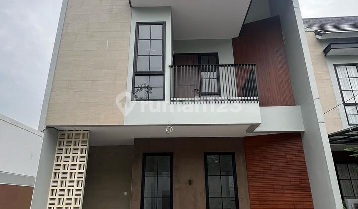 Rumah Primary Siap Huni dengan Attic Room di Pamulang