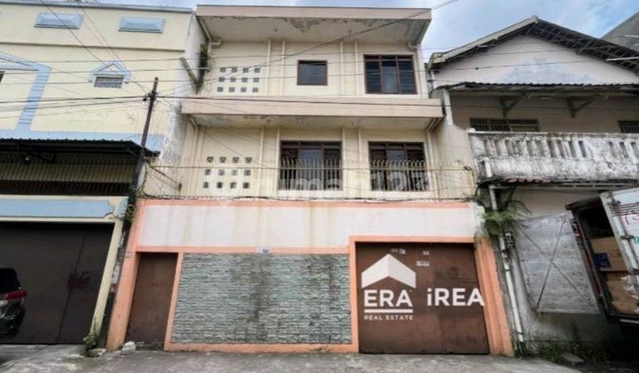 House for Sale Solo Near Balapan Station. 1