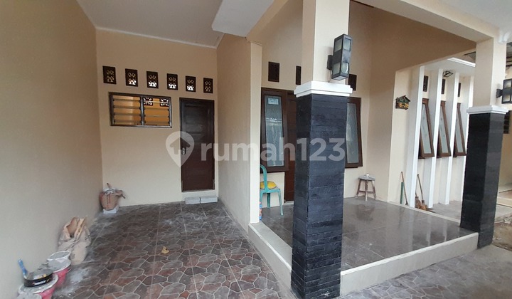 Ready-to-Occupy House for Sale in Colomadu, Surakarta, Solo 2