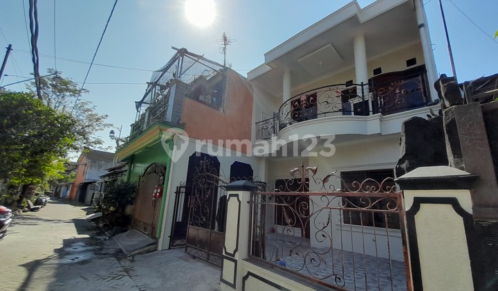 Rumah Dijua 2Lantai Dekat Pakuwon Mall Solo Baru