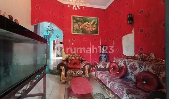 2-story house 5 minutes to Solo Square Mall 2