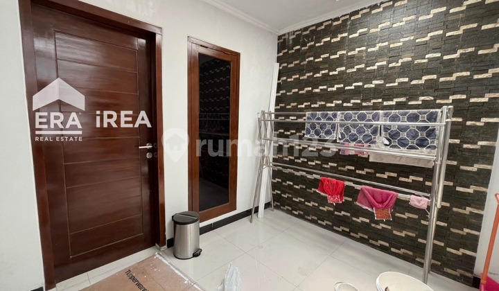 Rumah Cluater 2lantai Dijual Solo Baru  2